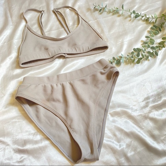 SHEIN Other - Shein Light Grey Cheeky Bikini Size Medium